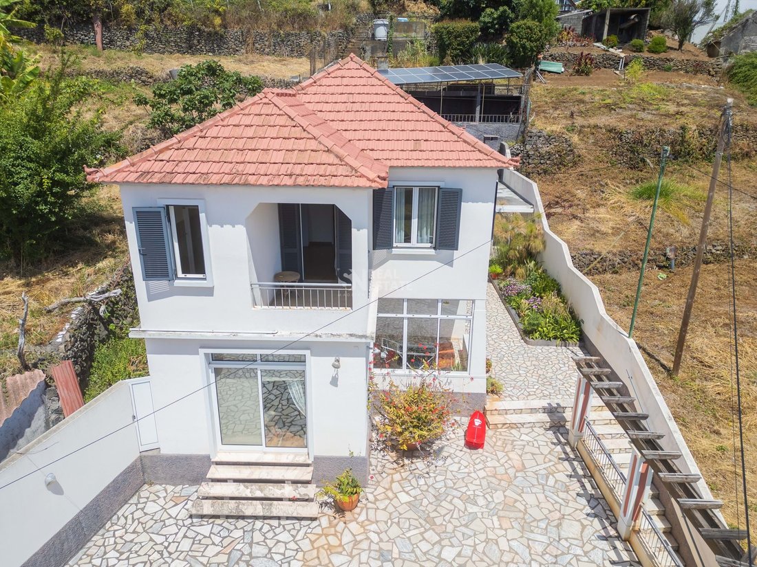 Villa in Calheta, Madeira, Portugal 2 - 16991580