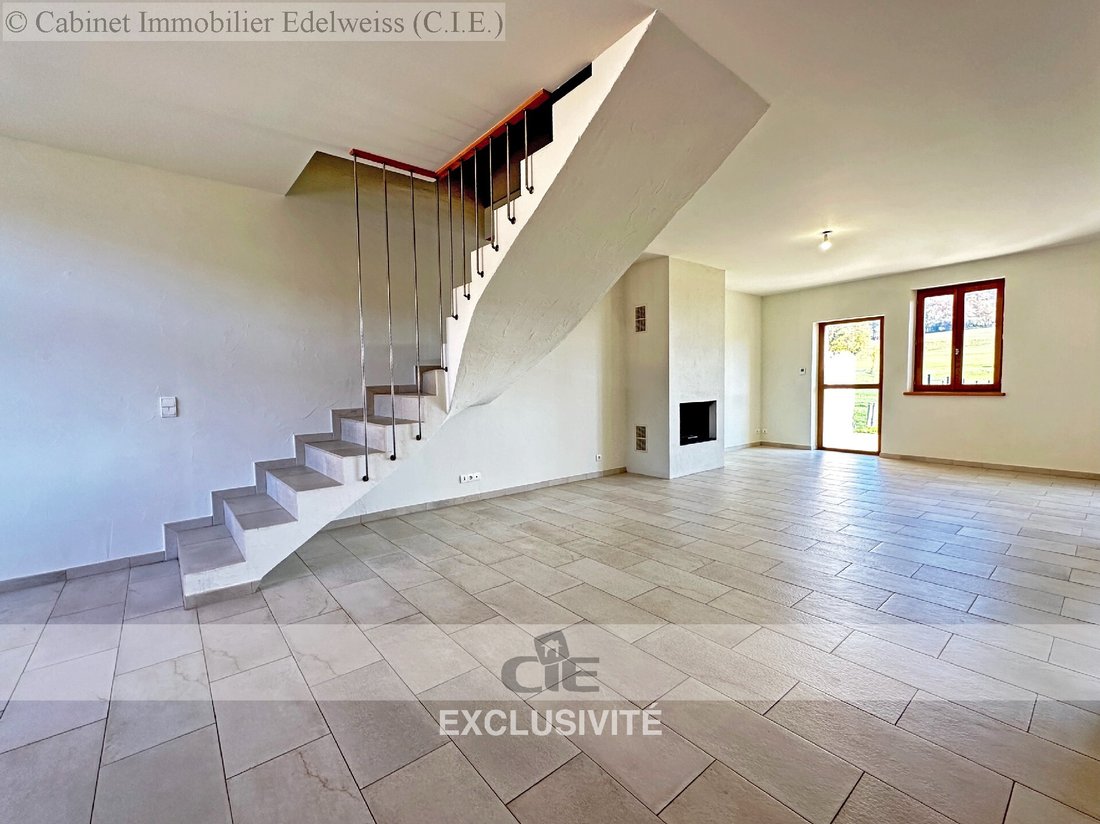 House in Minzier, Auvergne-Rhône-Alpes, France 2 - 16993032