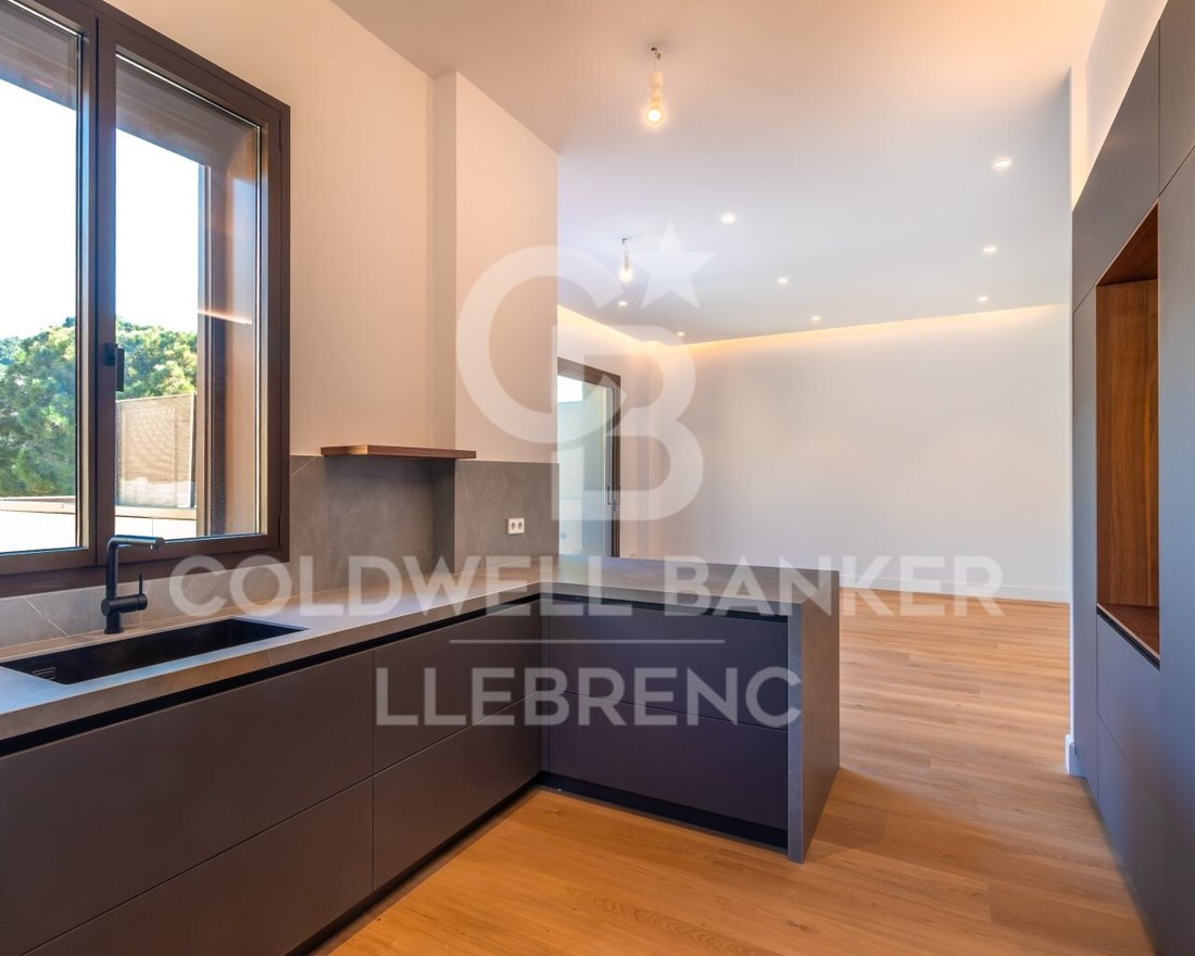 Apartment in Sarrià-Sant Gervasi, Barcelona, Spain 3 - 16993508