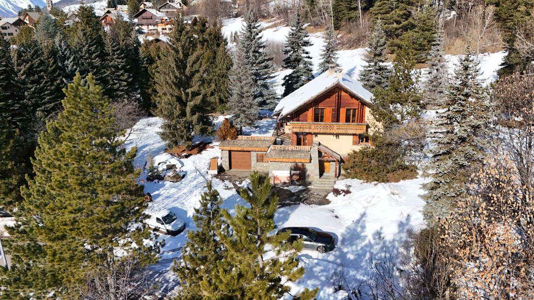 Chalet in Saint-Chaffrey, Provence-Alpes-Côte d'Azur, France 3 - 16948081