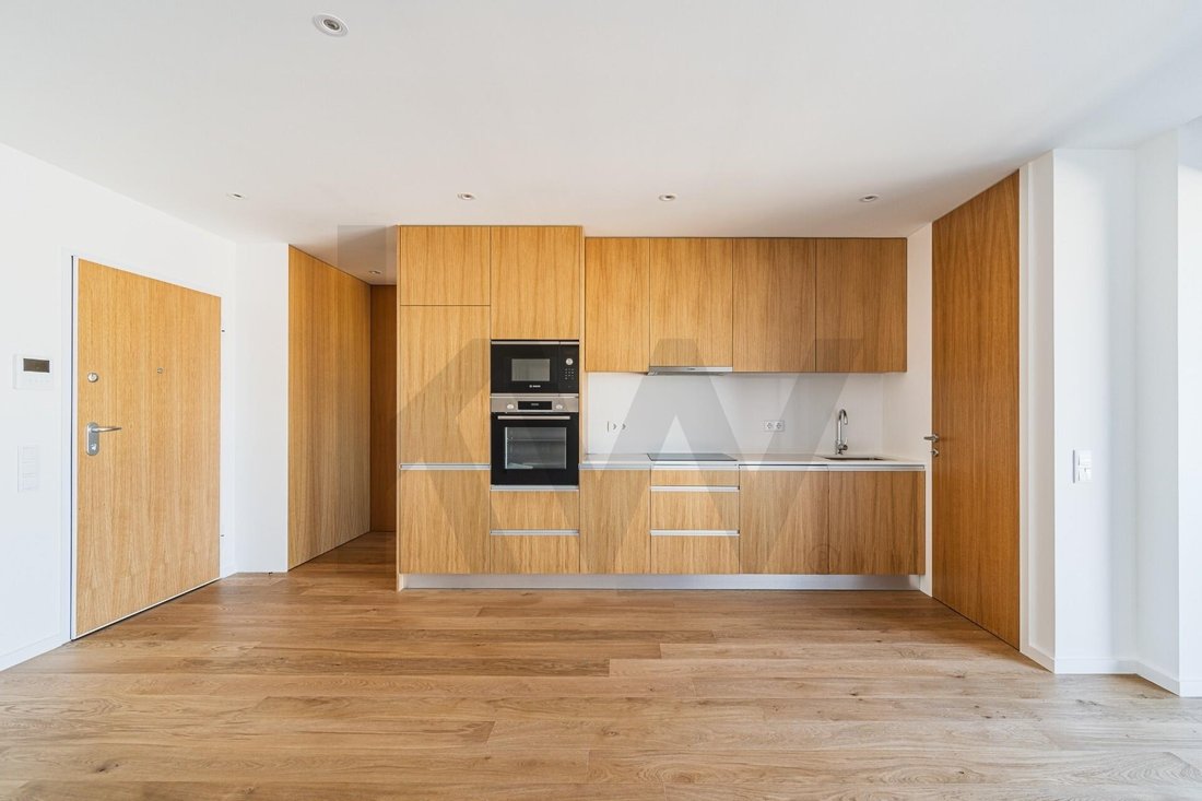 Apartment in Matosinhos e Leca da Palmeira, Porto District, Portugal 1 - 16994893