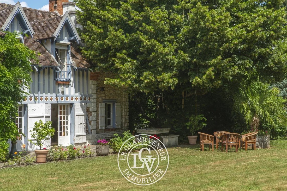 House in Arrondissement of Fontainebleau, Ile-de-France, France 2 - 16049619