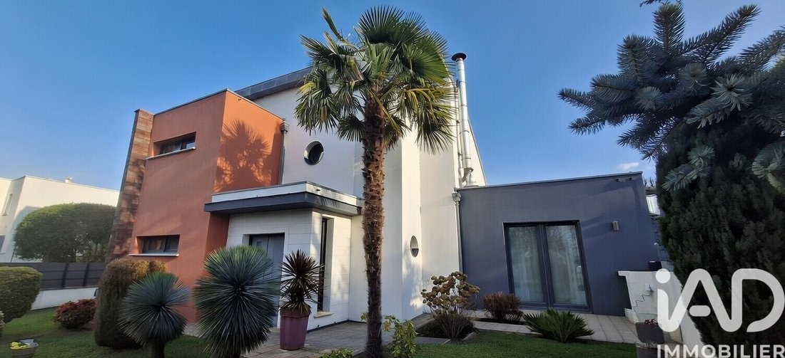 House in Annet-sur-Marne, Ile-de-France, France 1 - 16997693