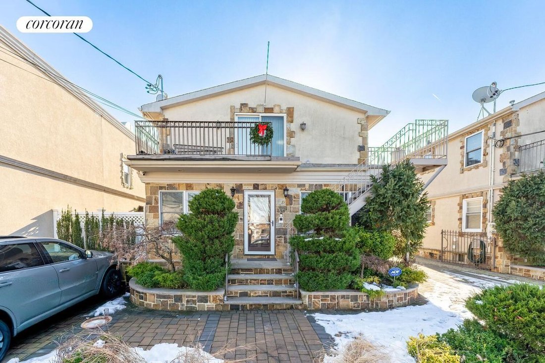 House in New York, New York, United States 4 - 16991846