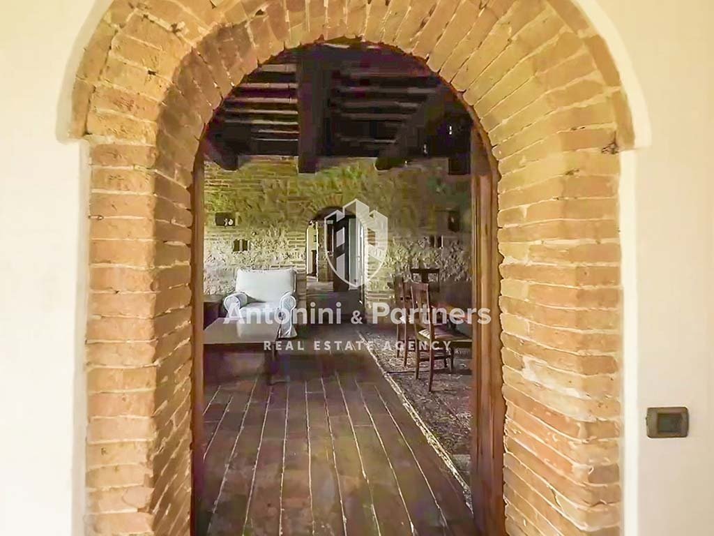 Country House in Todi, Umbria, Italy 2 - 16996825