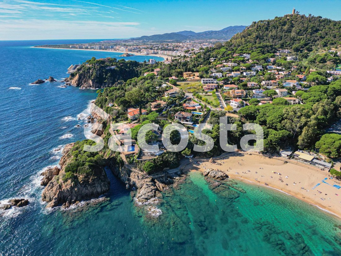 House in Blanes, Catalonia, Spain 1 - 16994597
