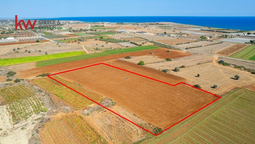 Land in Alaminos, Larnaca, Cyprus 2 - 16990246
