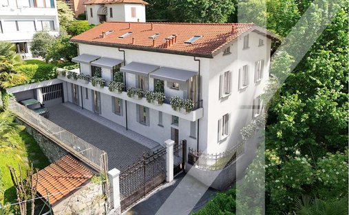 Apartment in Historic Center, Como, Lombardy 1