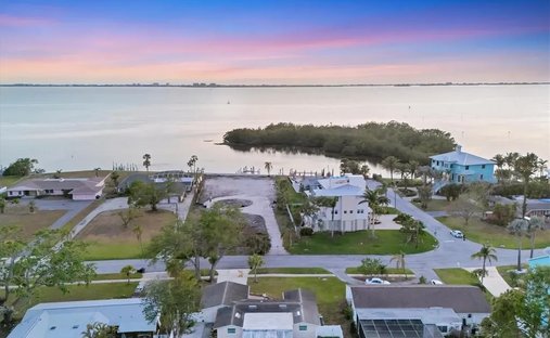 Land in Sarasota, Florida, United States 1