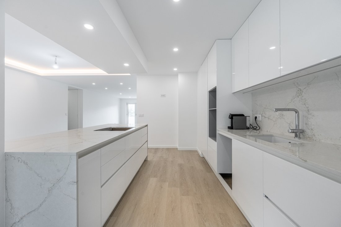 Apartment in Oliveira do Douro, Porto District, Portugal 1 - 16990864