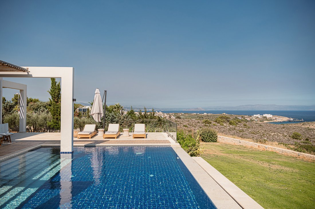 Villa in Crete, Greece 5 - 16990227
