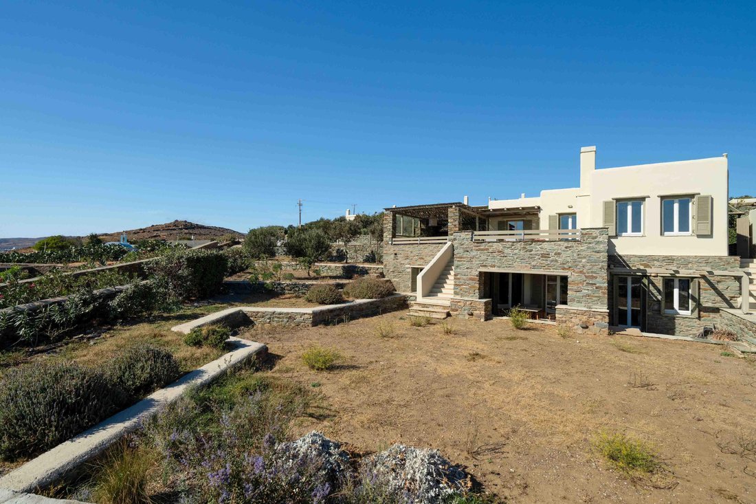 Villa in Tinos, Aegean, Greece 2 - 16993331