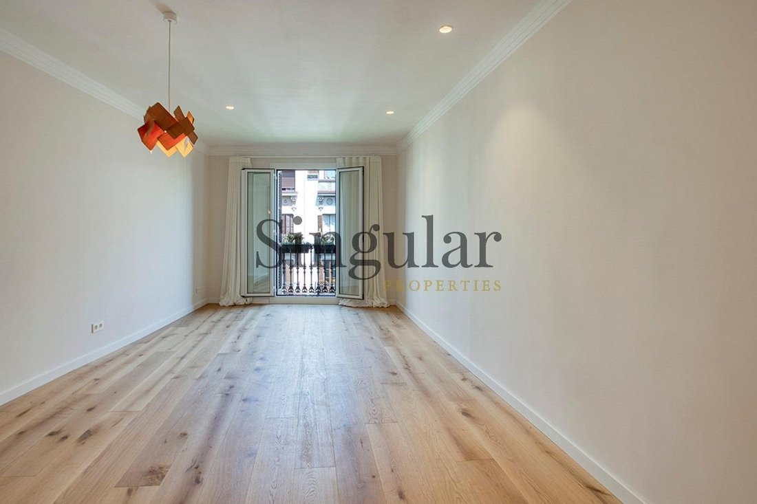Appartamento a Eixample, Barcellona, Spagna 3 - 16993166