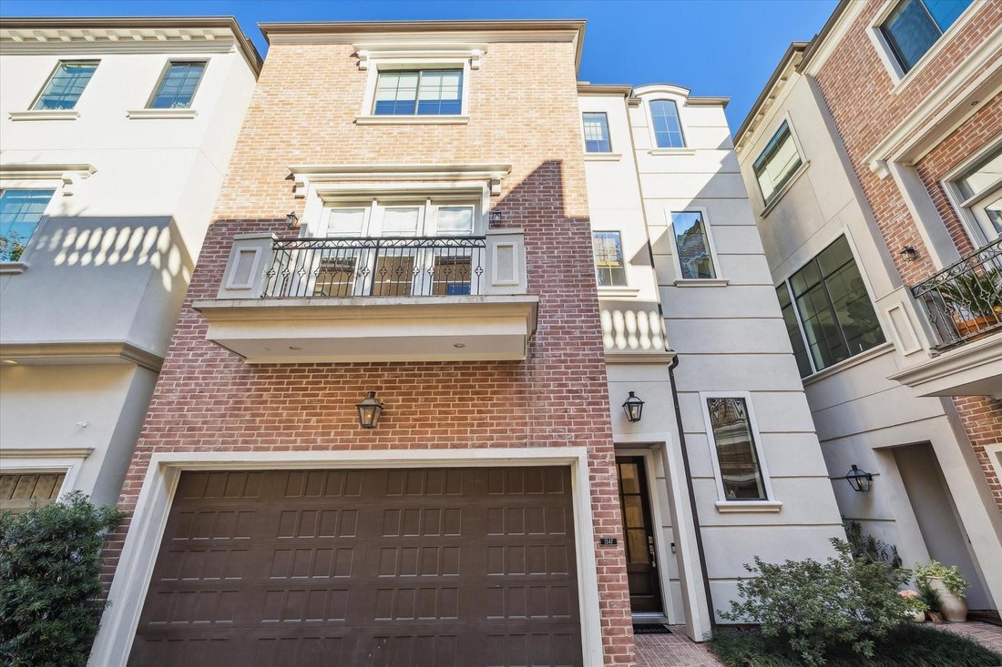 House in Houston, Texas, United States 3 - 16989928