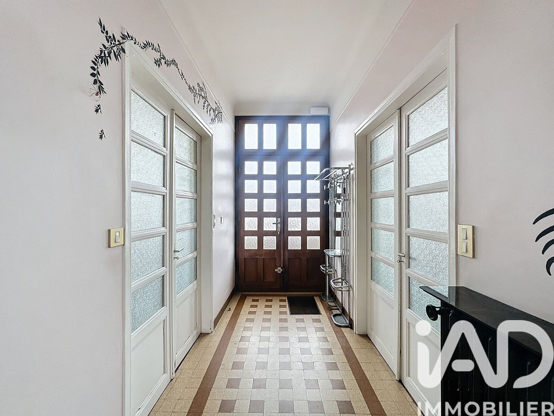House in Villejuif, Ile-de-France, France 5 - 16997651