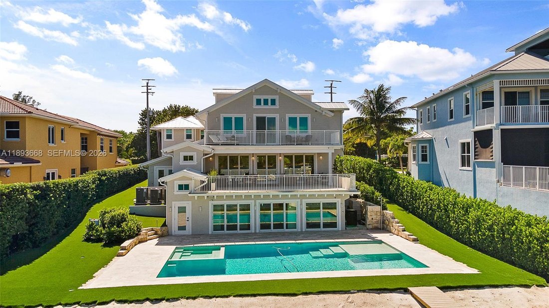 House in Tequesta, Florida, United States 5 - 16635666