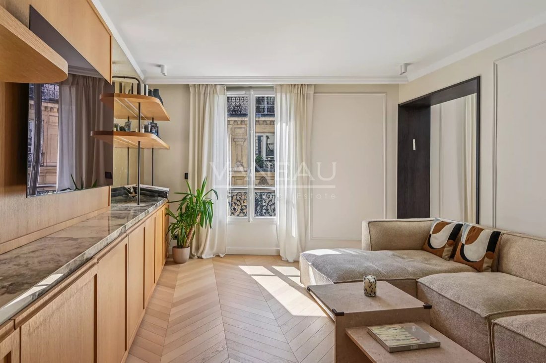 Apartment in Chaillot, Paris 16e Arrondissement, Paris 2 - 16996870