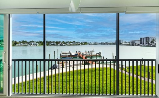 Condo in Naples, Florida, United States 1