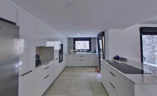House in Montesquieu-des-Alberes, Occitania, France 1