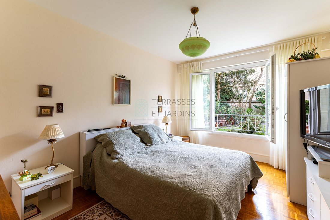 Apartment in Nogent-sur-Marne, Ile-de-France, France 5 - 16993077