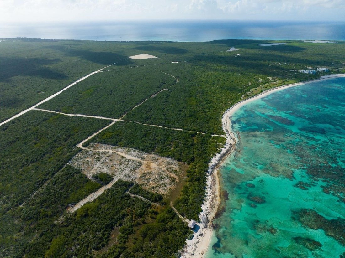 Land in Wheeland Settlement, Caicos Islands, Turks and Caicos Islands 4 - 16966610