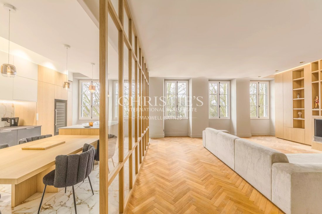 Apartment in Hôtel de Ville-Quinconce-Saint Seurin-Fondaudège, Bordeaux, France 3 - 16990954