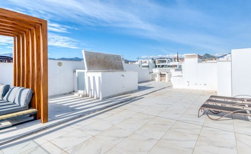 Penthouse in Estepona, Andalusien, Spanien 1