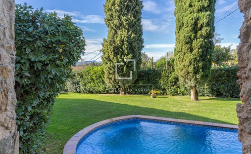 16 Bedroom Castle For Sale In Alt Empordà, Girona