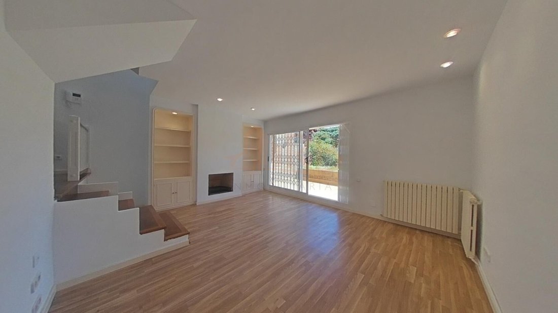 House in Castelldefels, Catalonia, Spain 2 - 16993037