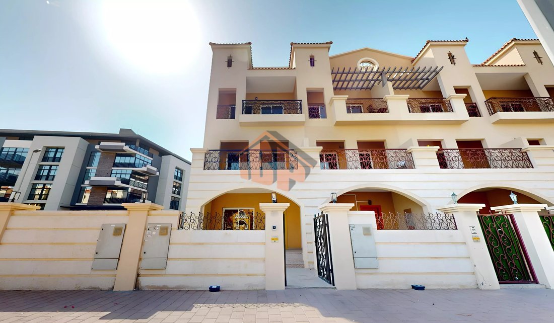 Townhouse in JVC / Jumeirah Village Circle, Dubai, United Arab Emirates 1 - 16991130