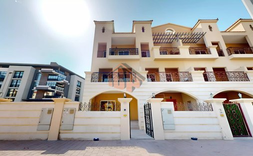 Townhouse in JVC / Jumeirah Village Circle, Dubai, United Arab Emirates 1