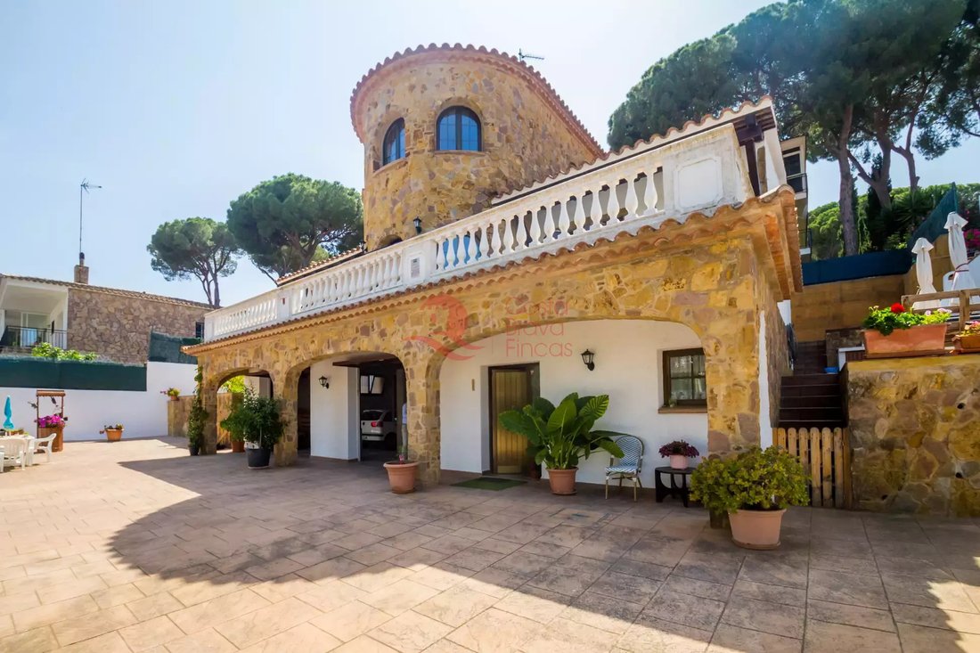 House in Platja d'Aro, Catalonia, Spain 1 - 15786424