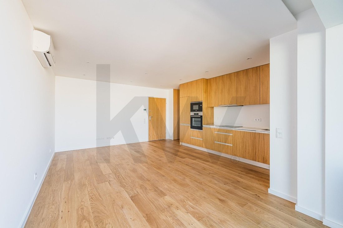 Apartment in Matosinhos e Leca da Palmeira, Porto District, Portugal 4 - 16994893