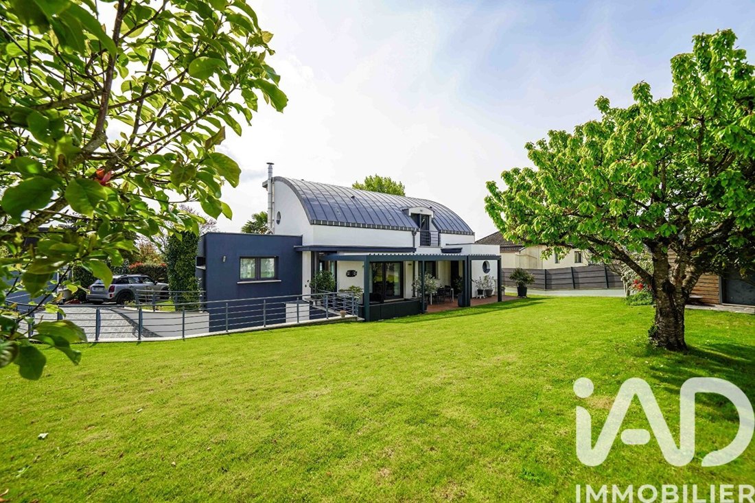 House in Annet-sur-Marne, Ile-de-France, France 2 - 16997693