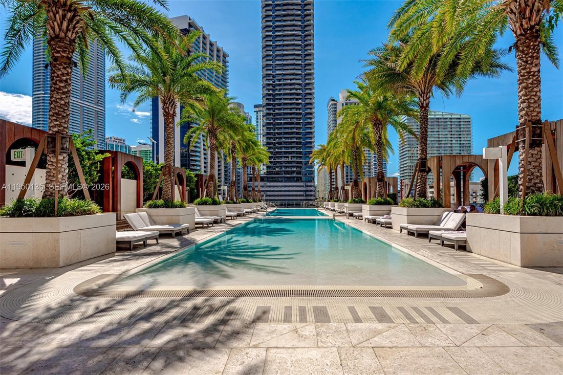 Condo in Miami, Florida, United States 2 - 17000813