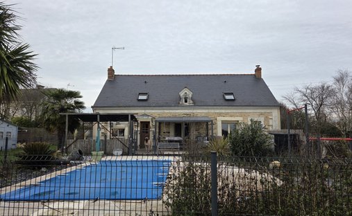 House in Brain-sur-l'Authion, Loire-Authion, France 1