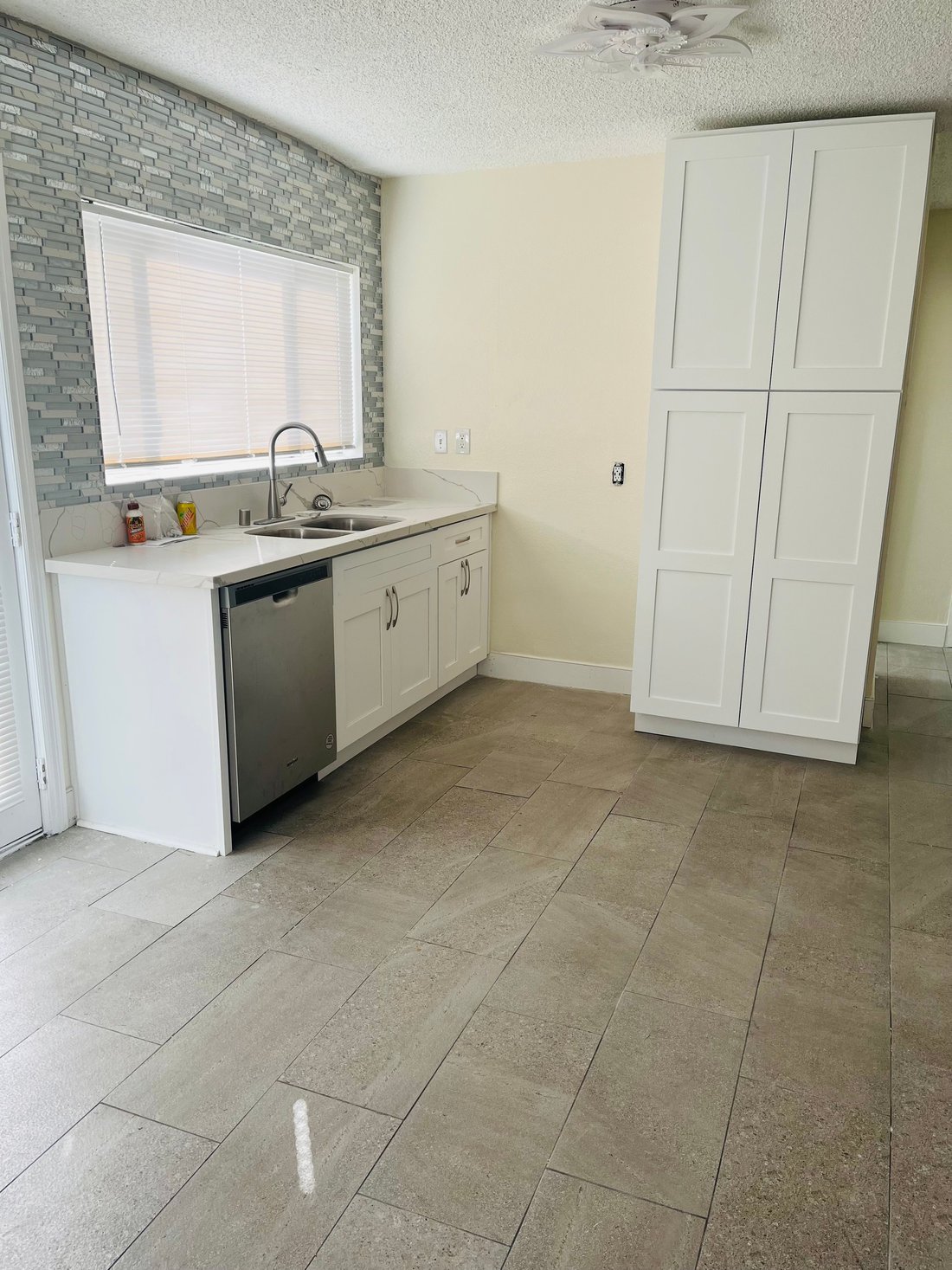 Apartment in Lawndale, California, United States 5 - 16975740