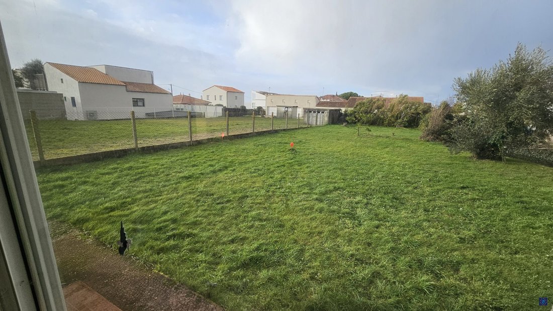 House in Nord Est Vallieres, Saint-Georges-de-Didonne, France 2 - 16998678