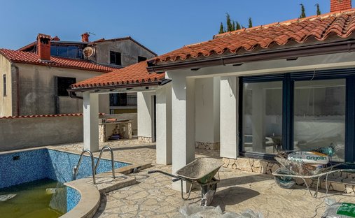 Villa in Medulin, Gespanschaft Istrien, Kroatien 1