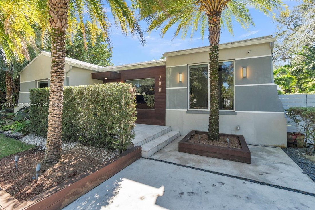 House in Biscayne Park, Florida, United States 2 - 16990197