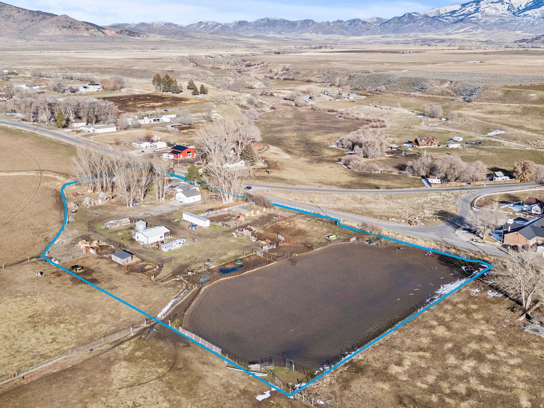 House in Malad City, Idaho, United States 2 - 16998259