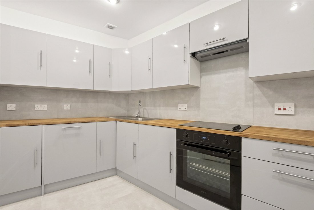 Apartment in Earls Court, Kensington And Chelsea, England 3 - 16996760