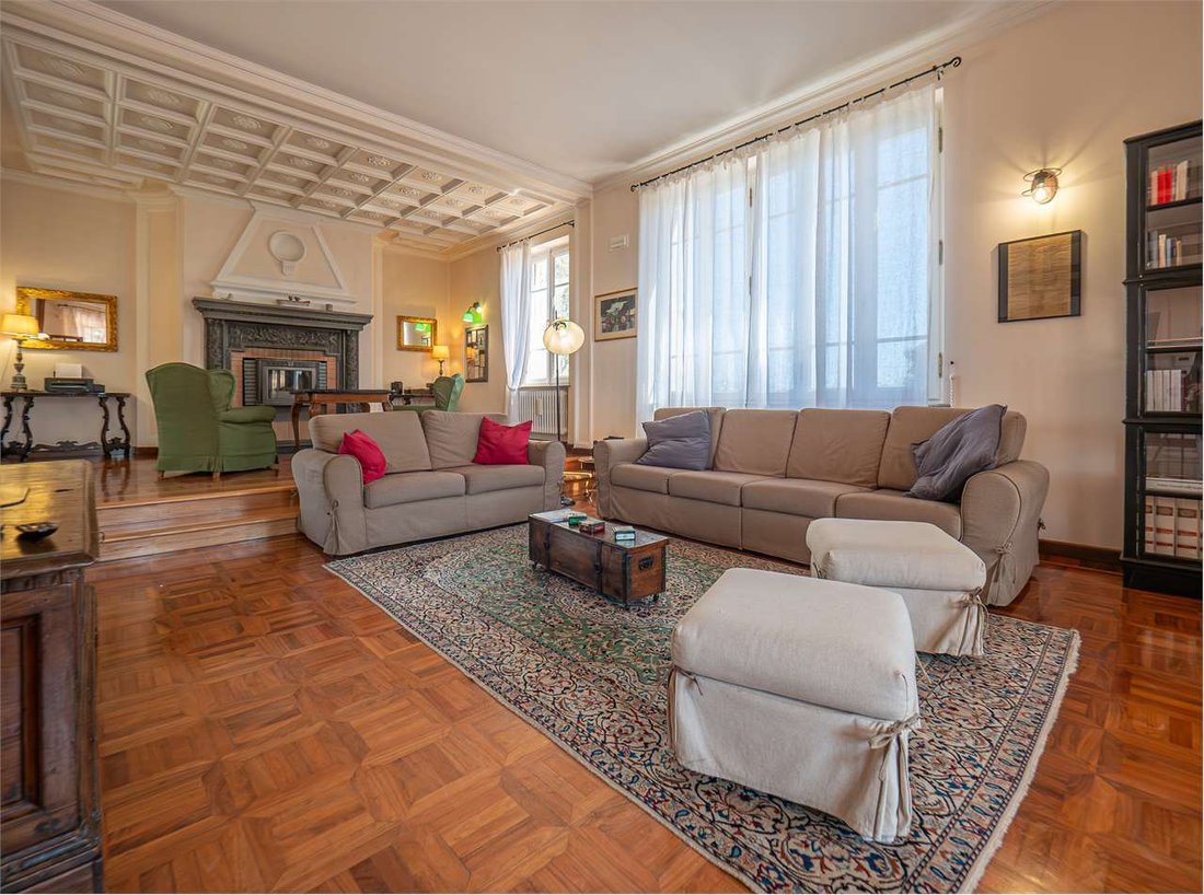 Villa in Historic Center, Perugia, Italy 2 - 16992736
