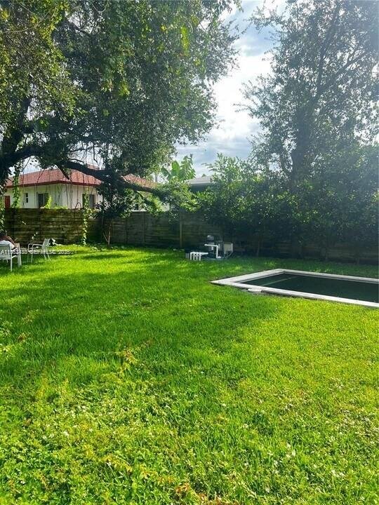 House in Miami, Florida, United States 4 - 17000828