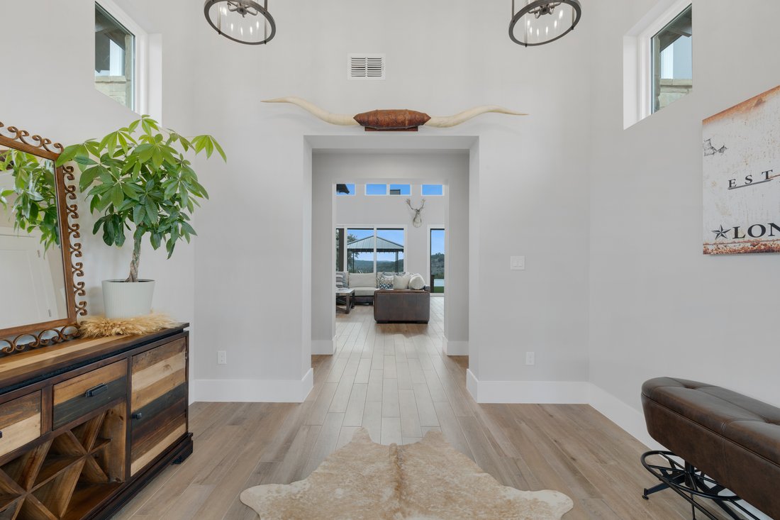 House in Helotes, Texas, United States 4 - 16987428