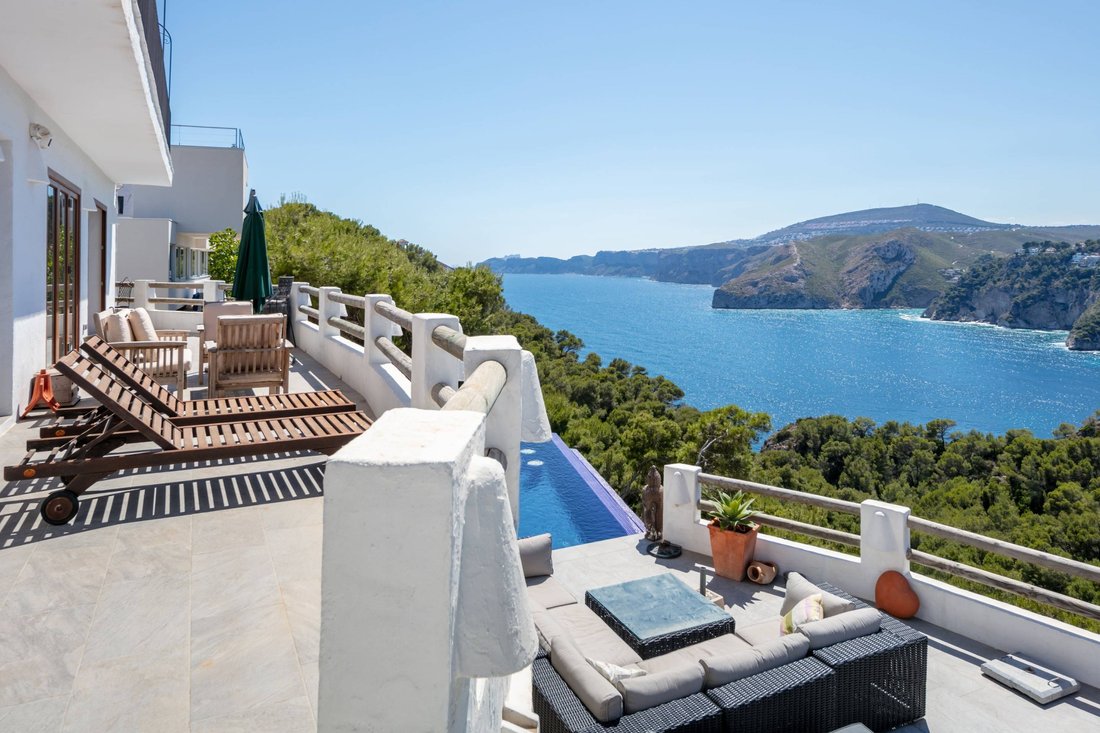 Villa in Xabia / Javea, Valencian Community, Spain 2 - 12396821
