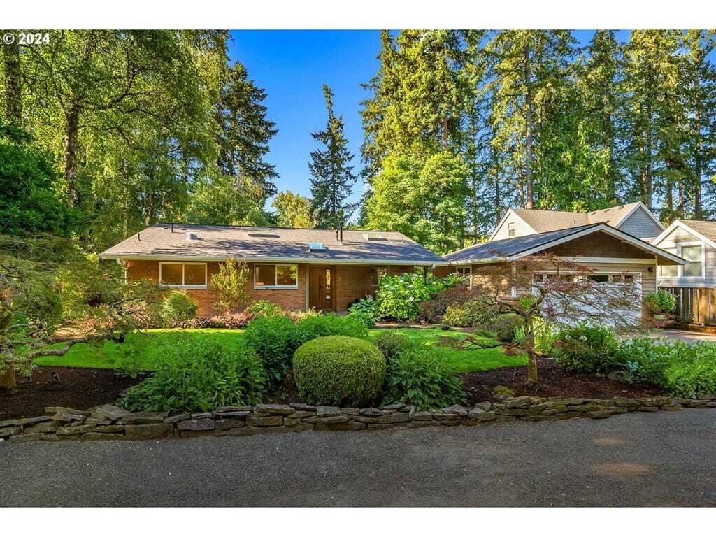 House in Lake Oswego, Oregon, United States 1 - 16990441
