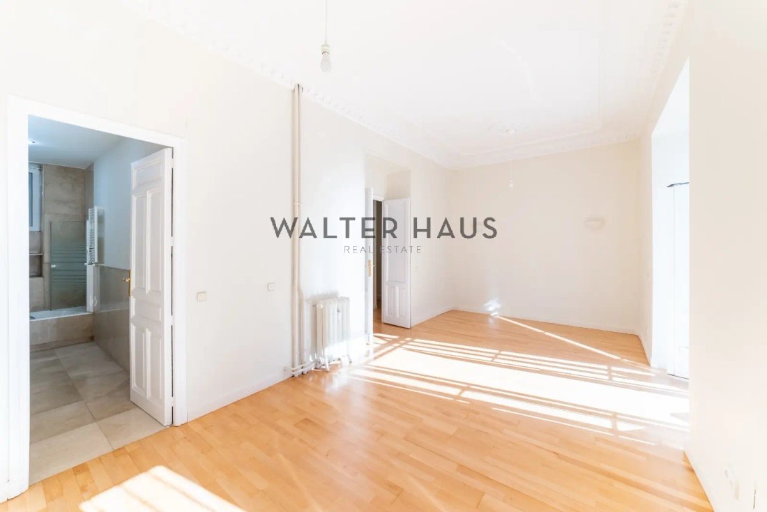 Apartment in Centro, Madrid, Spain 2 - 16993633