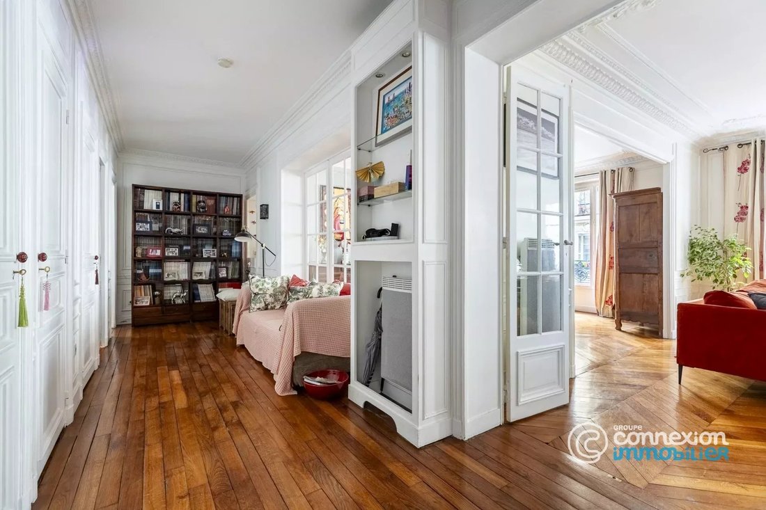 Apartment in Goutte d'Or-Château Rouge, Paris 18e Arrondissement, Paris 4 - 16990894