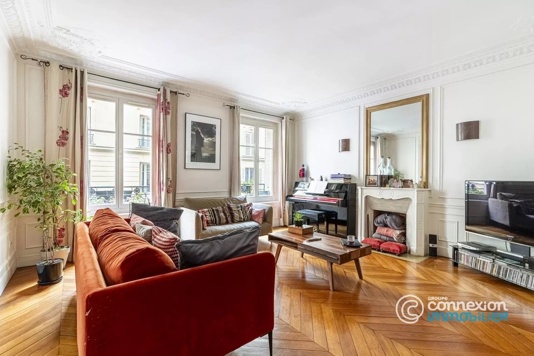 Apartment in Goutte d'Or-Château Rouge, Paris 18e Arrondissement, Paris 2 - 16990894